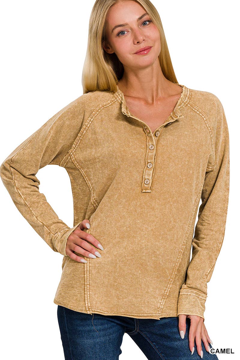 ....SI-25433 Washed F/Terry Button Henley Raglan Top w\ back pat