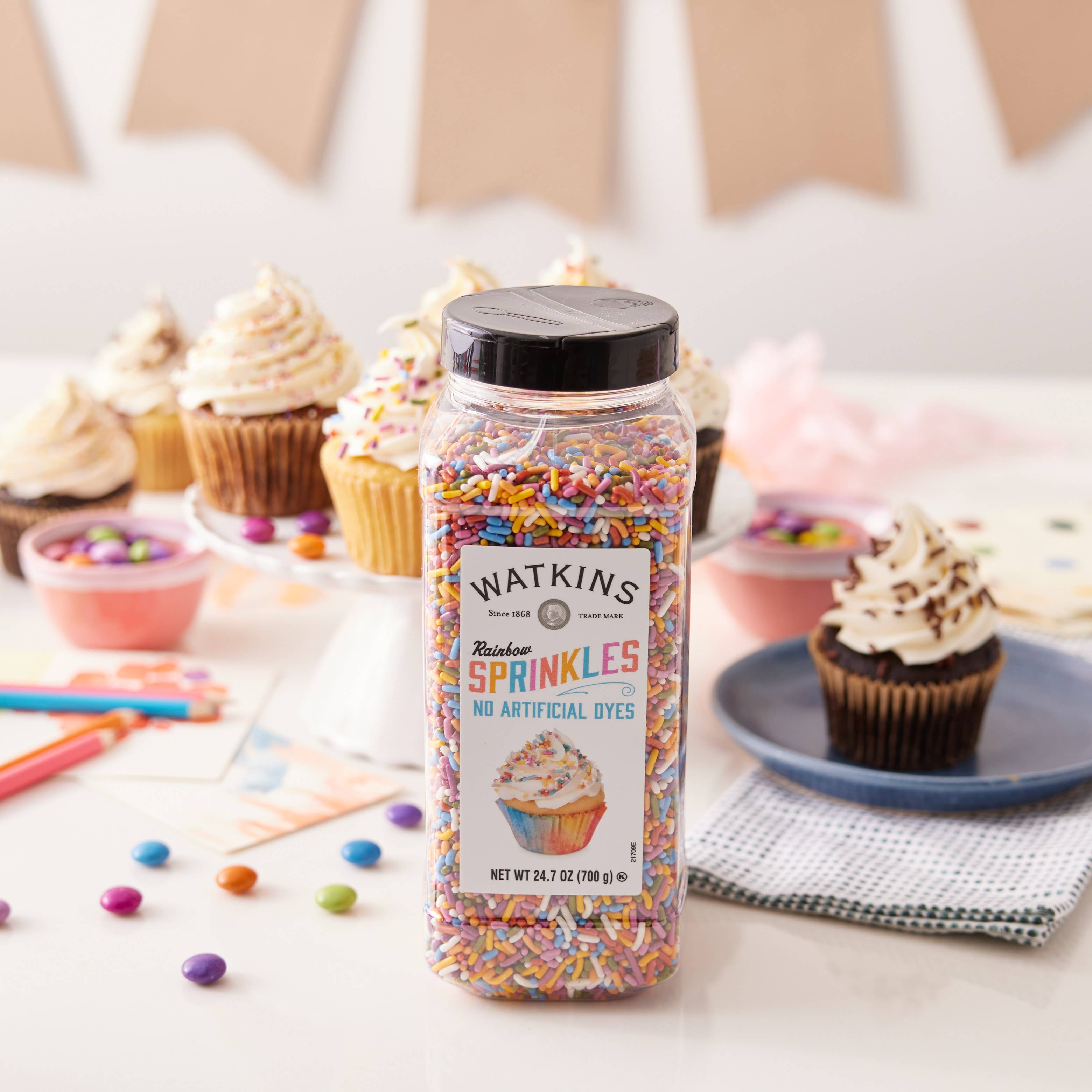Rainbow Decorating Sprinkles 24.7 oz