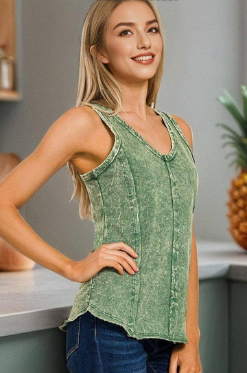 `.FRENCH TERRY CRINKLE WASHED RAW EDGE V-NECK SLEEVEL