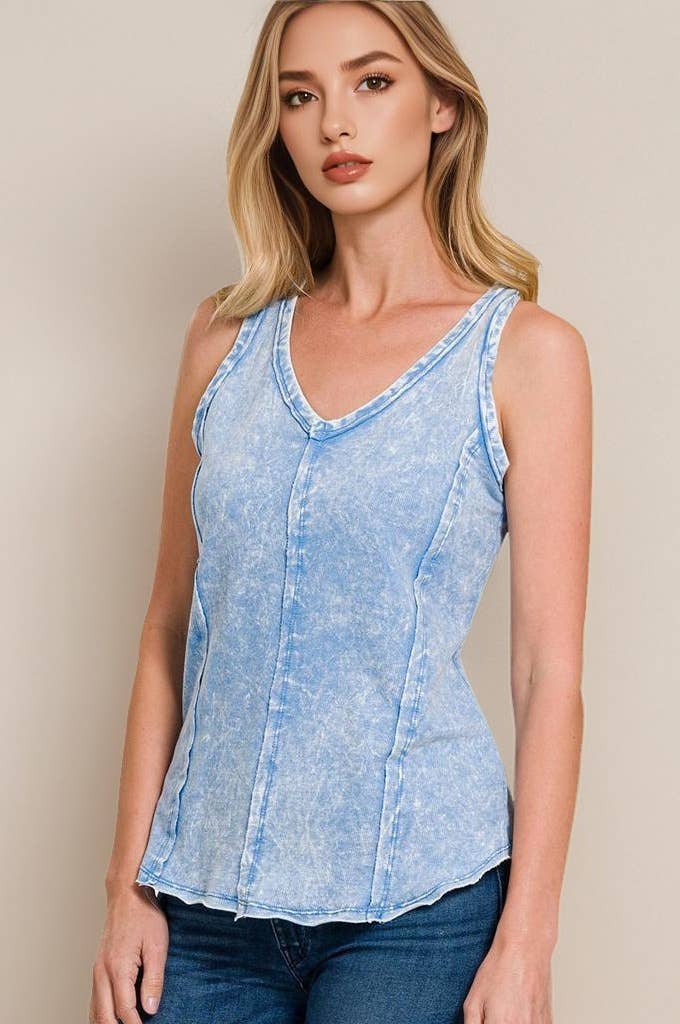 `.FRENCH TERRY CRINKLE WASHED RAW EDGE V-NECK SLEEVEL